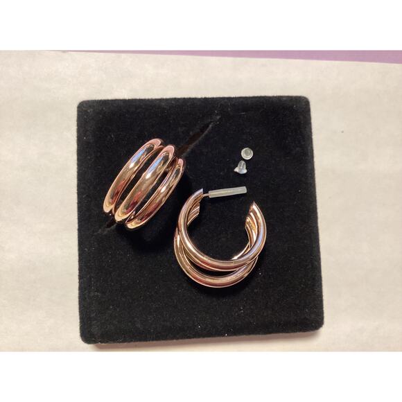 4264 NWOP 1" Rosegold Geometric Triple C Hoop Lightweight Earrings - Picture 3 of 3